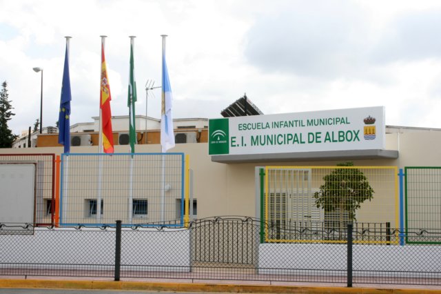 escuelainfantilmunicipaldealbox.jpg