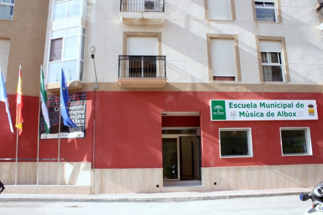 escuelamunicipaldemsicadealbox.jpg