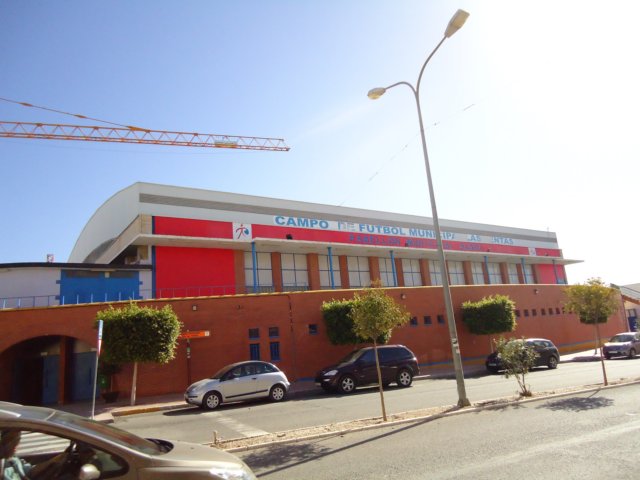 pabellndedeportesexterior.jpg
